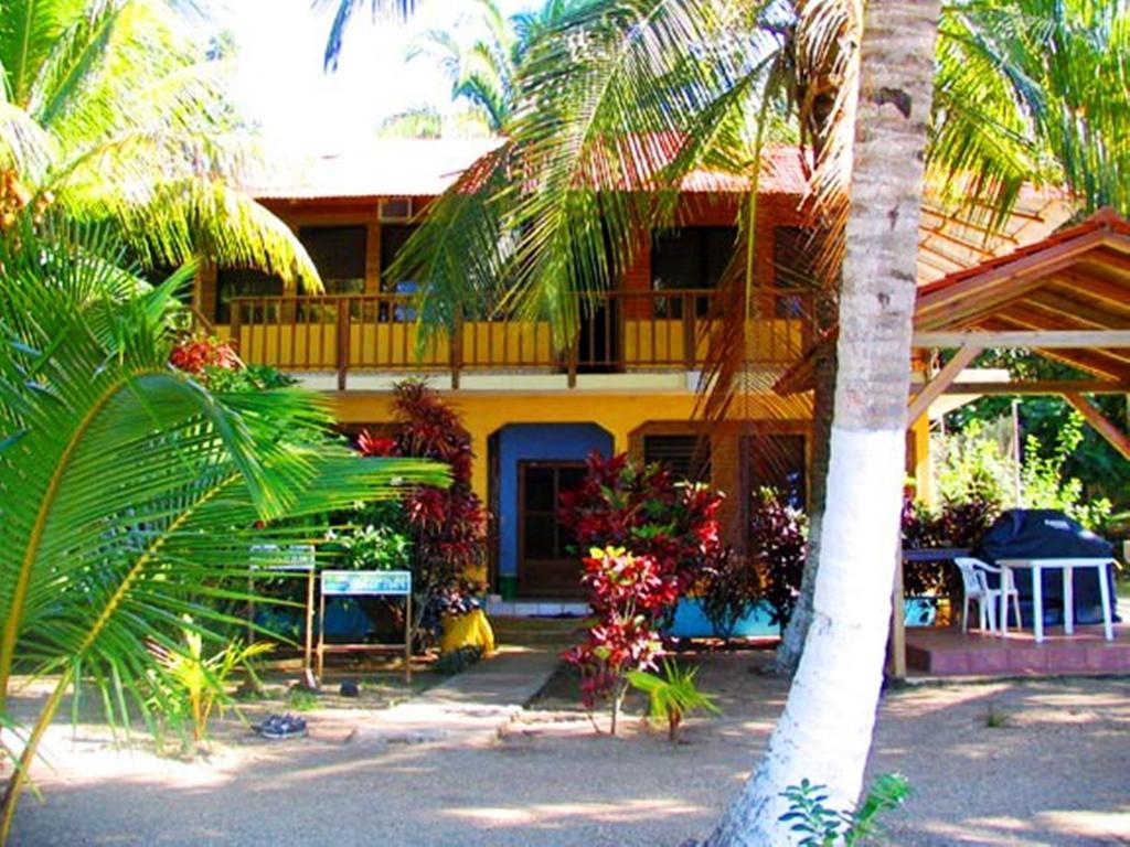 Denny'S Beach Resort Hotel Mariscos Zimmer foto