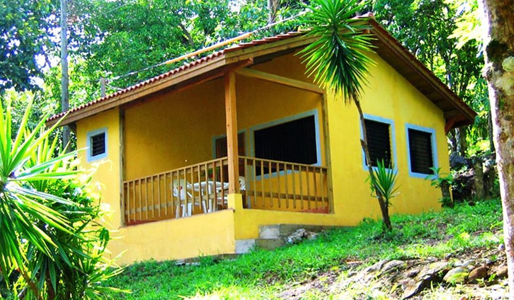 Denny'S Beach Resort Hotel Mariscos Exterior foto